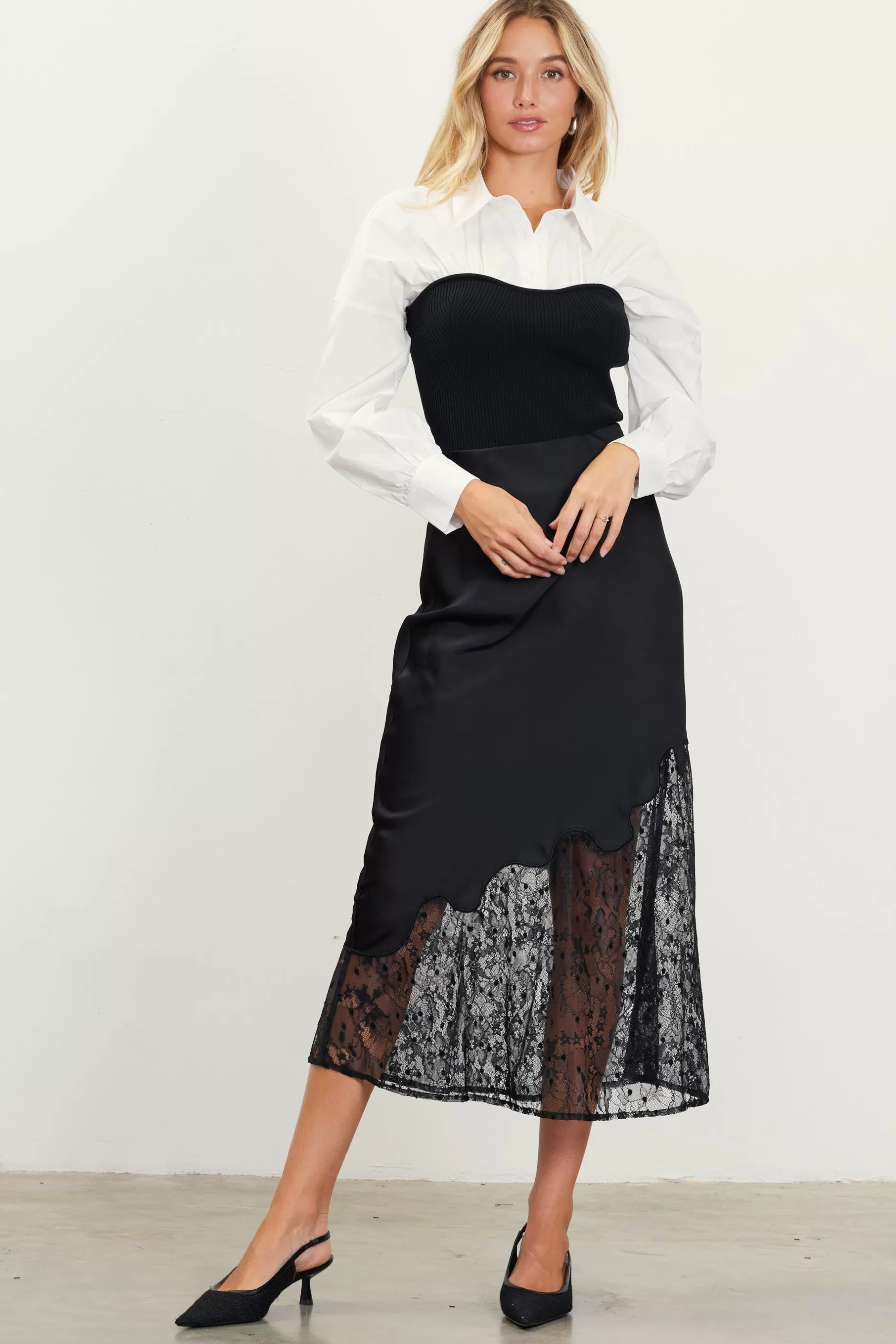 SKIES ARE BLUE Asymmetrical Lace Satin Skirt