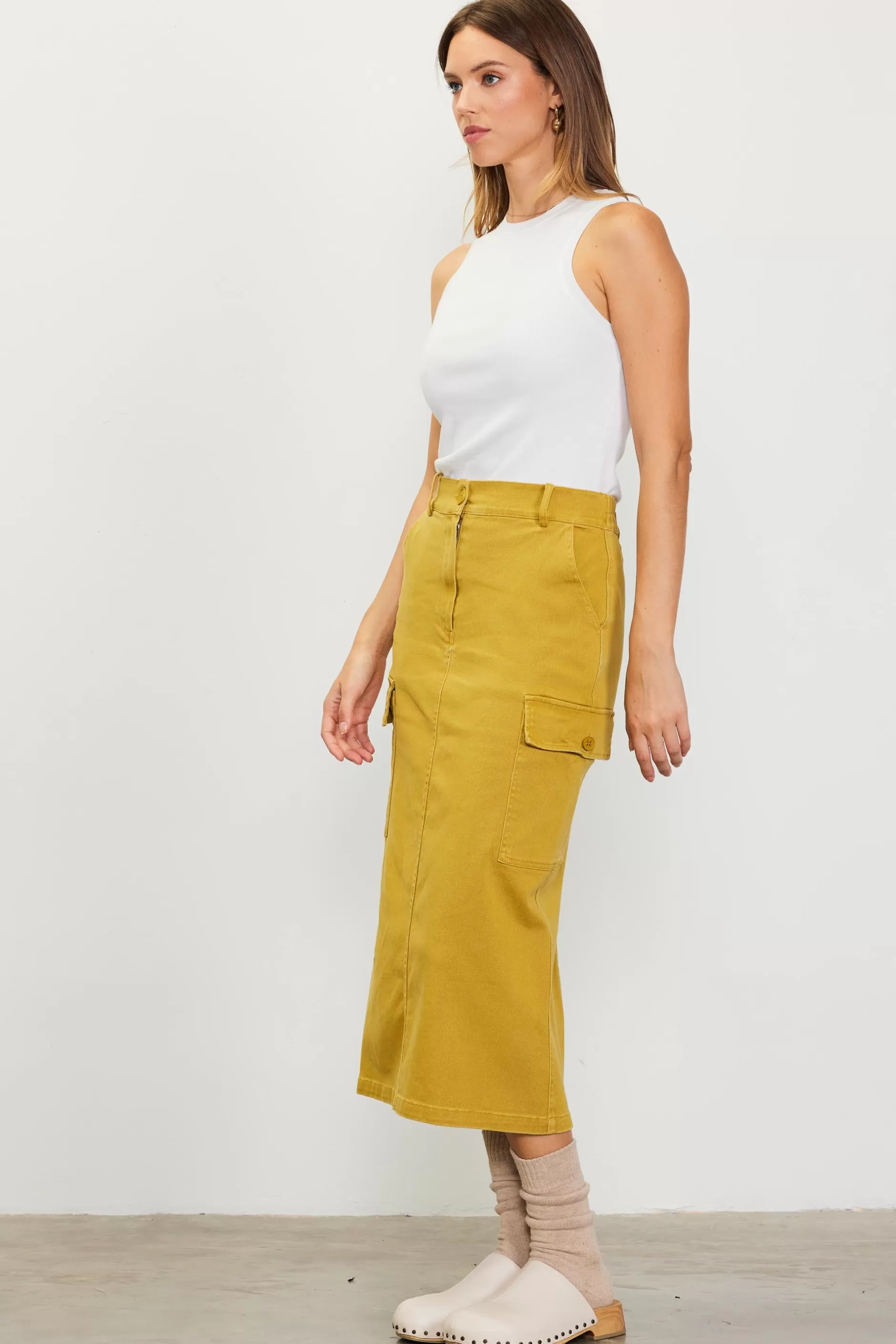 SKIES ARE BLUE Cotton Twill Cargo Skirt