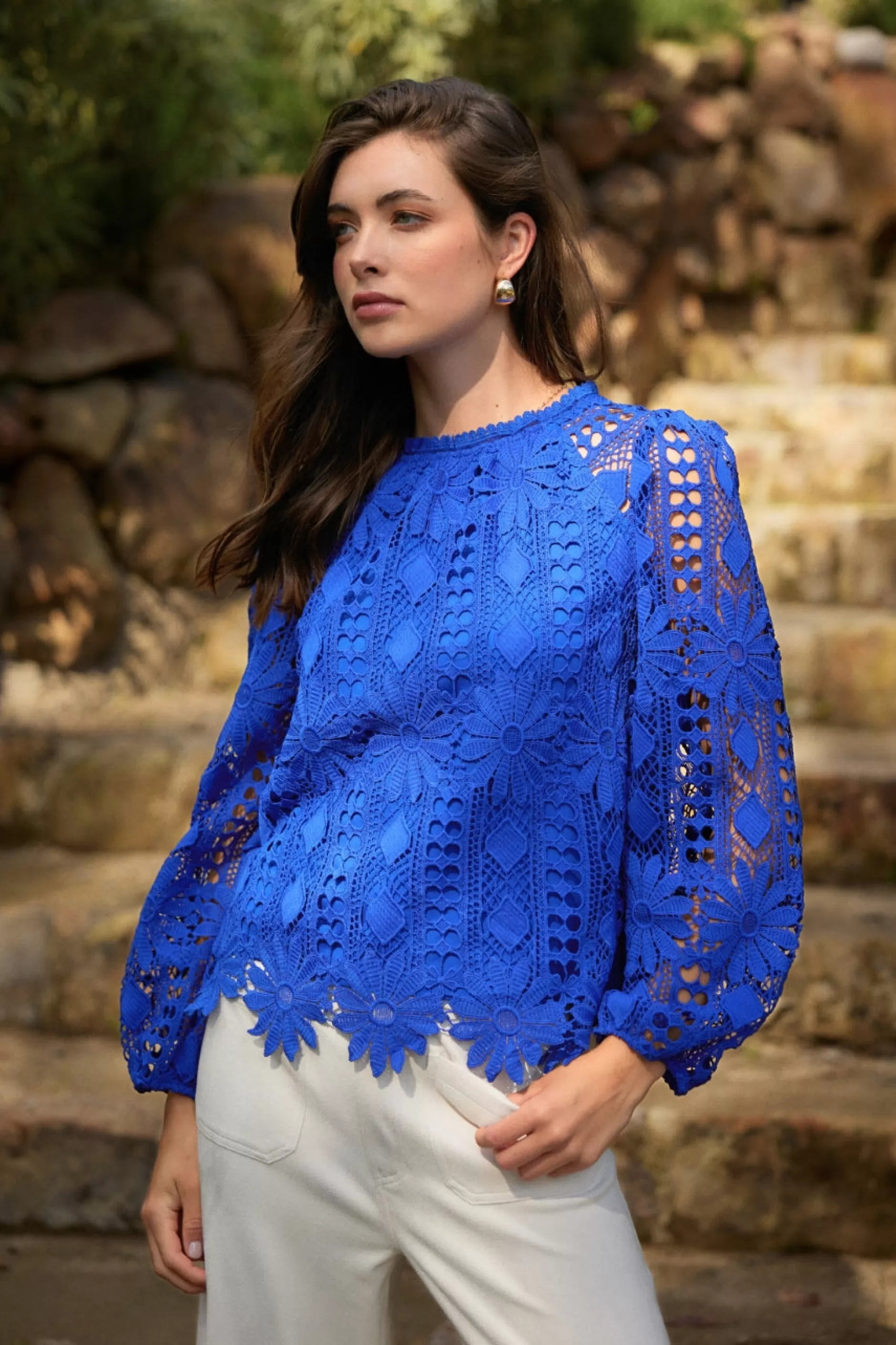 SKIES ARE BLUE Eyelet Lace Longsleeve Blouse