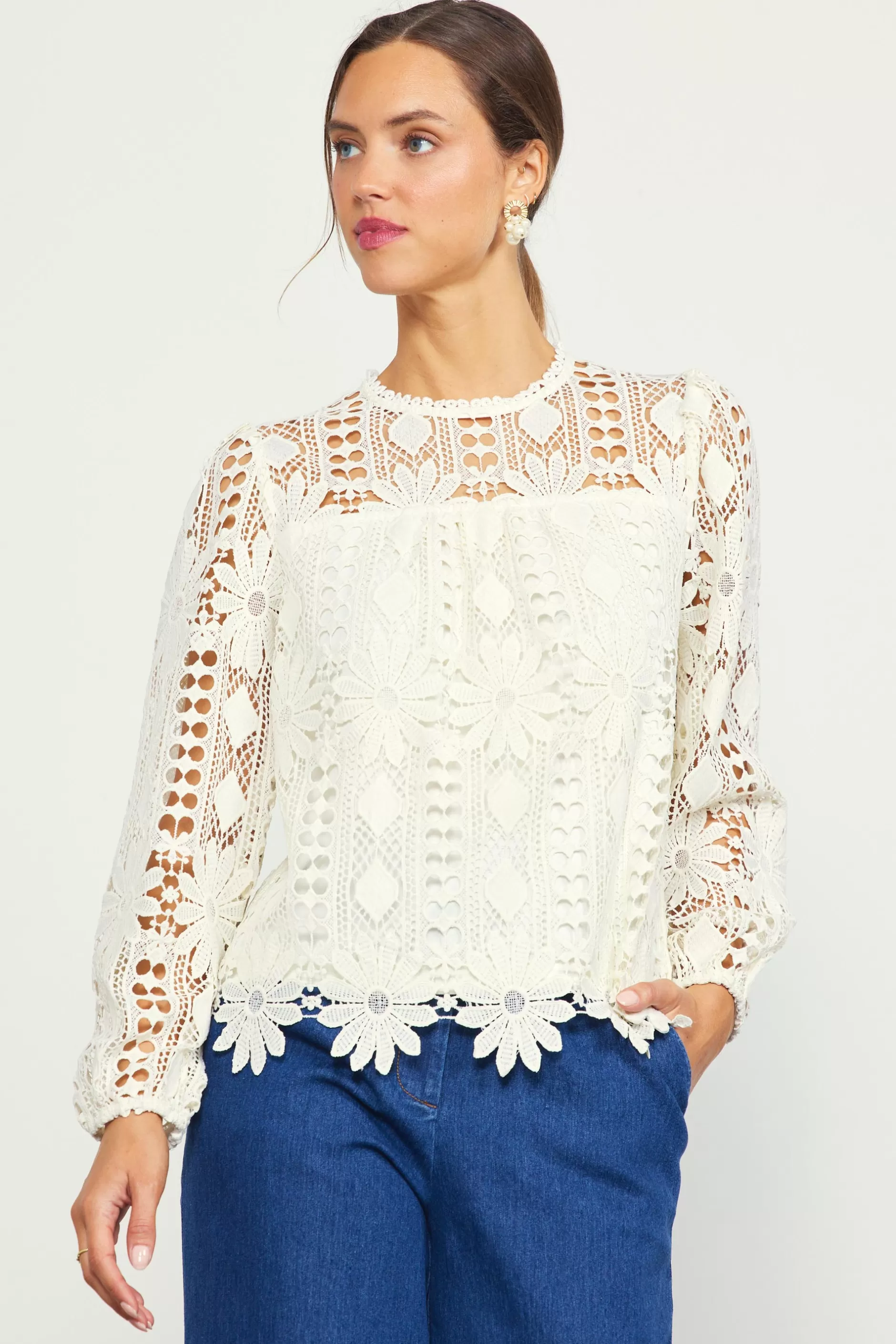 SKIES ARE BLUE Eyelet Lace Longsleeve Blouse