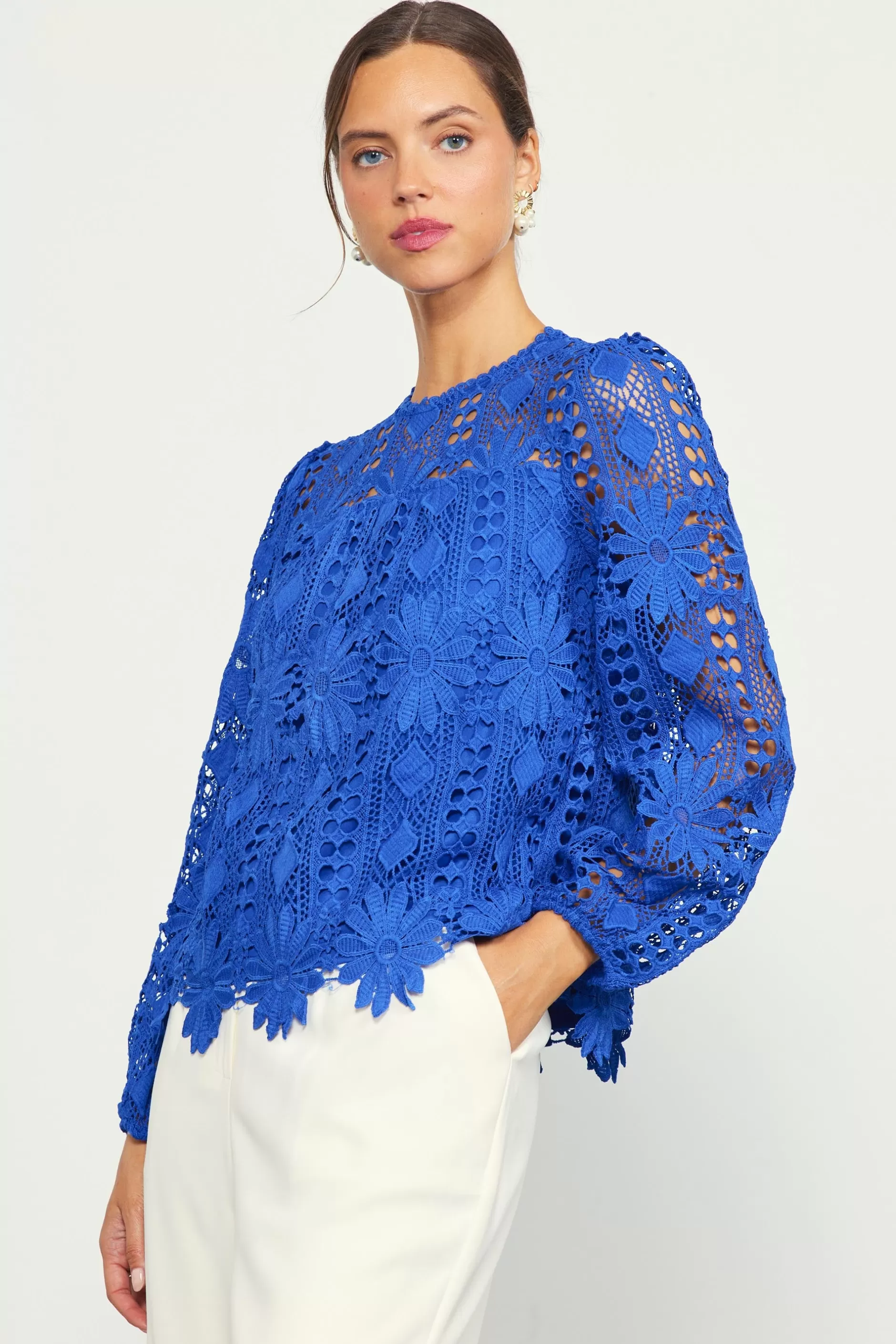 SKIES ARE BLUE Eyelet Lace Longsleeve Blouse