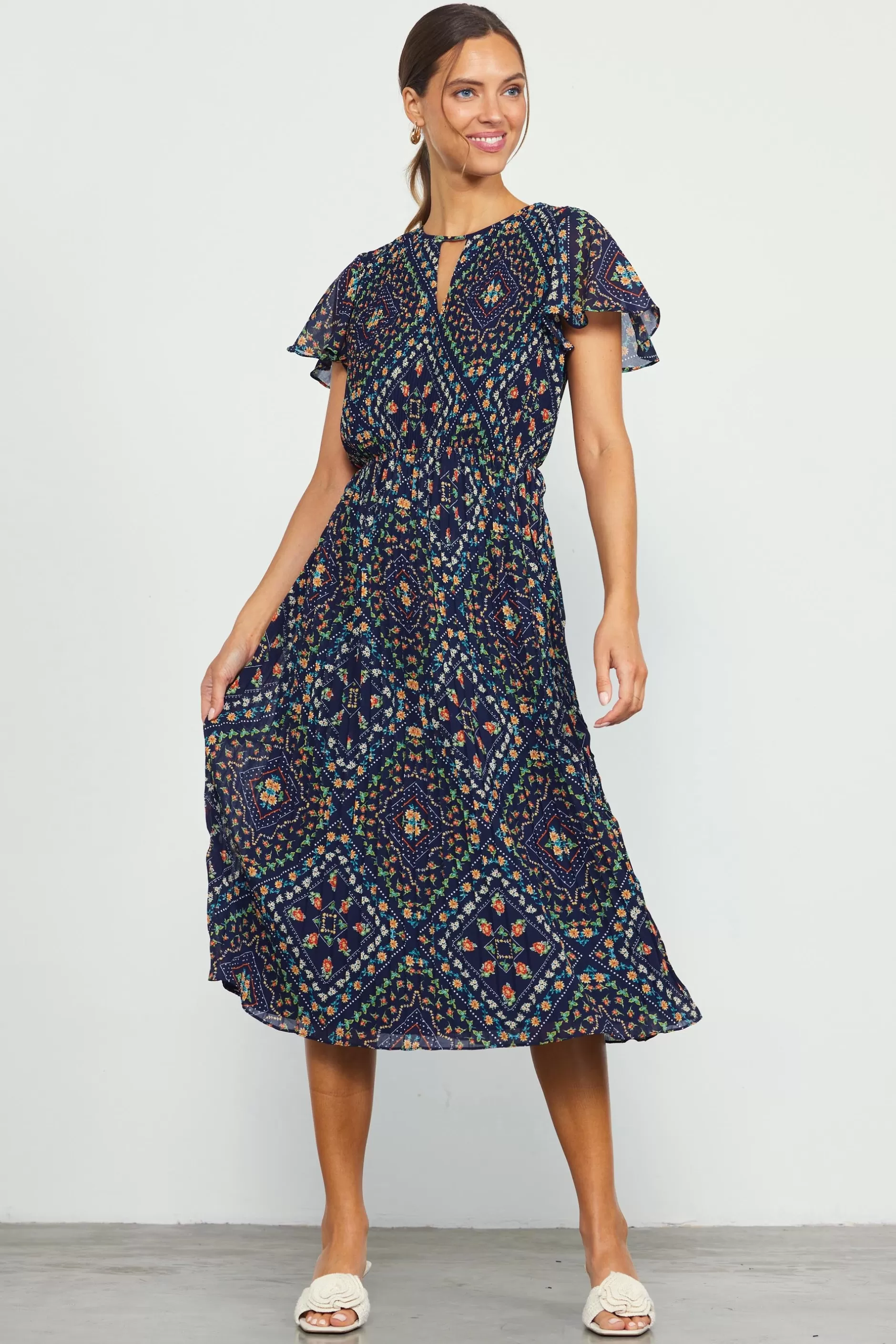 SKIES ARE BLUE Floral Print Pleated Midi Dress