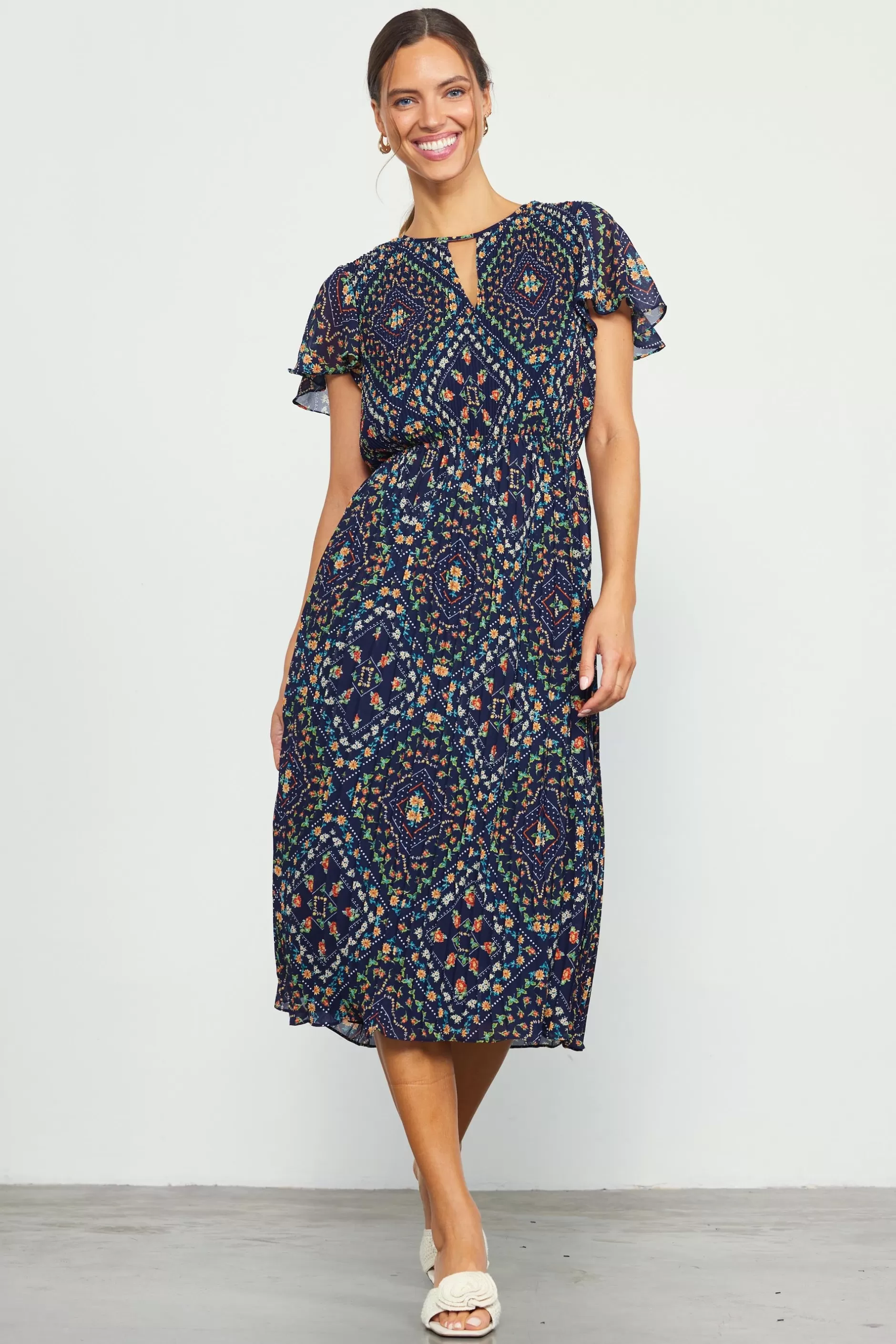 SKIES ARE BLUE Floral Print Pleated Midi Dress