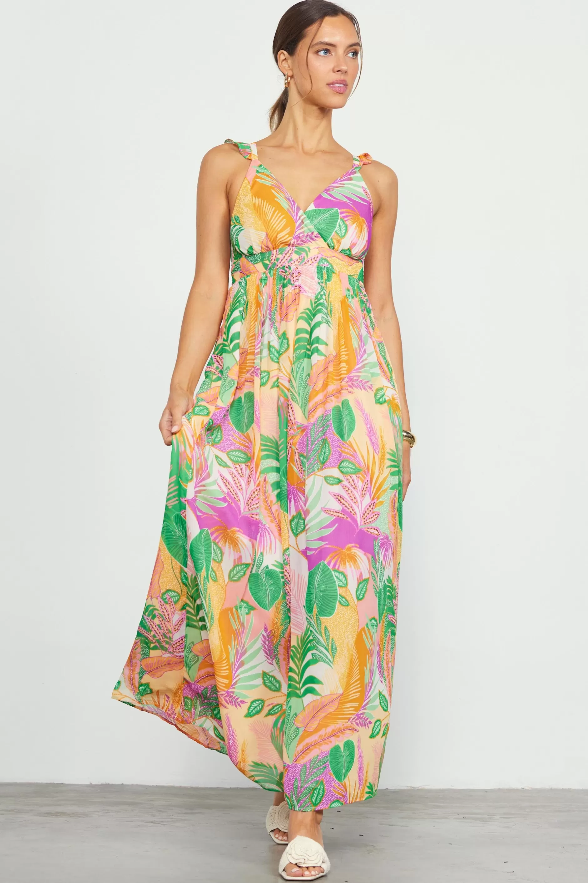 SKIES ARE BLUE Leilani Floral Print Maxi Dress