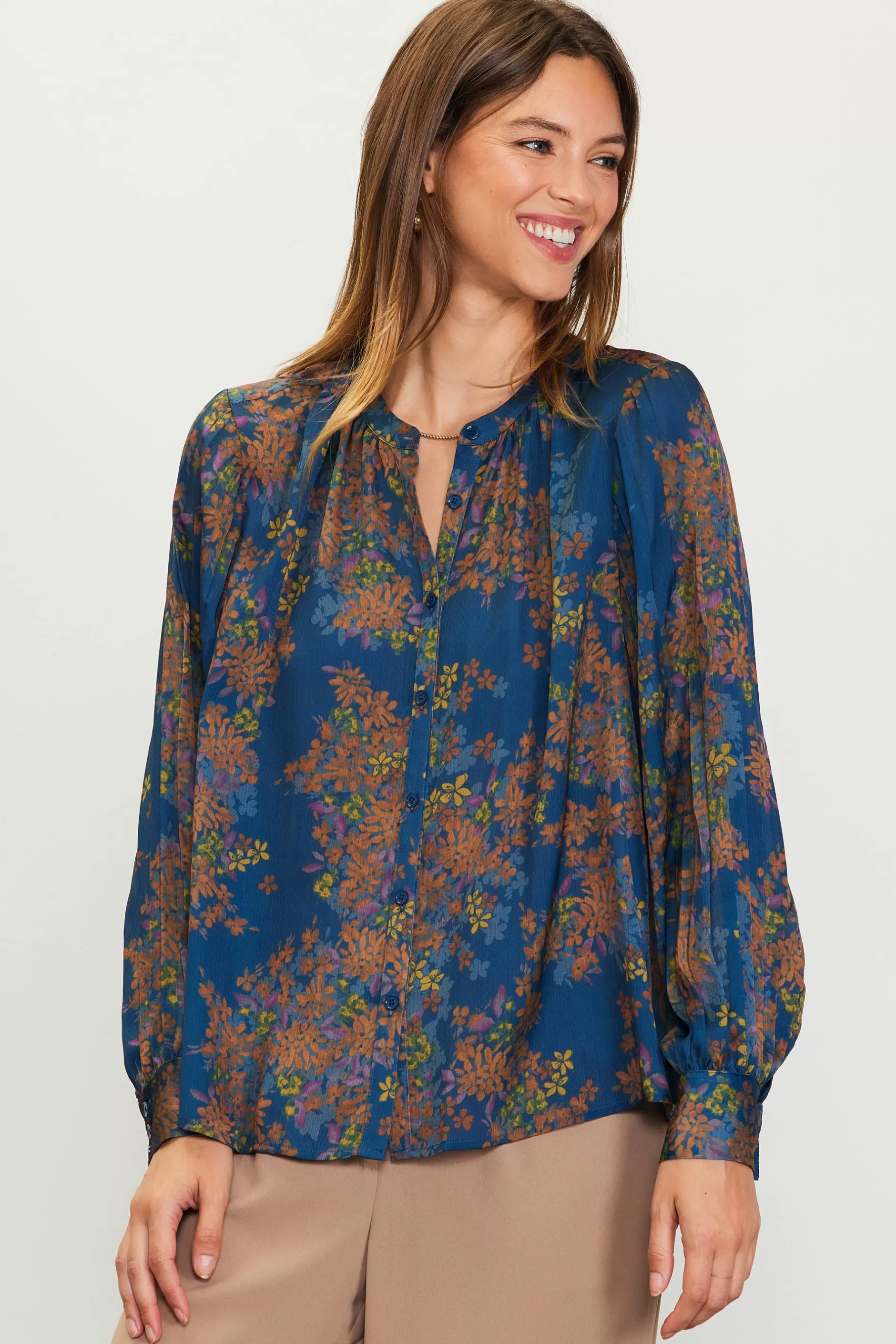 SKIES ARE BLUE Longsleeve Buttondown Blouse