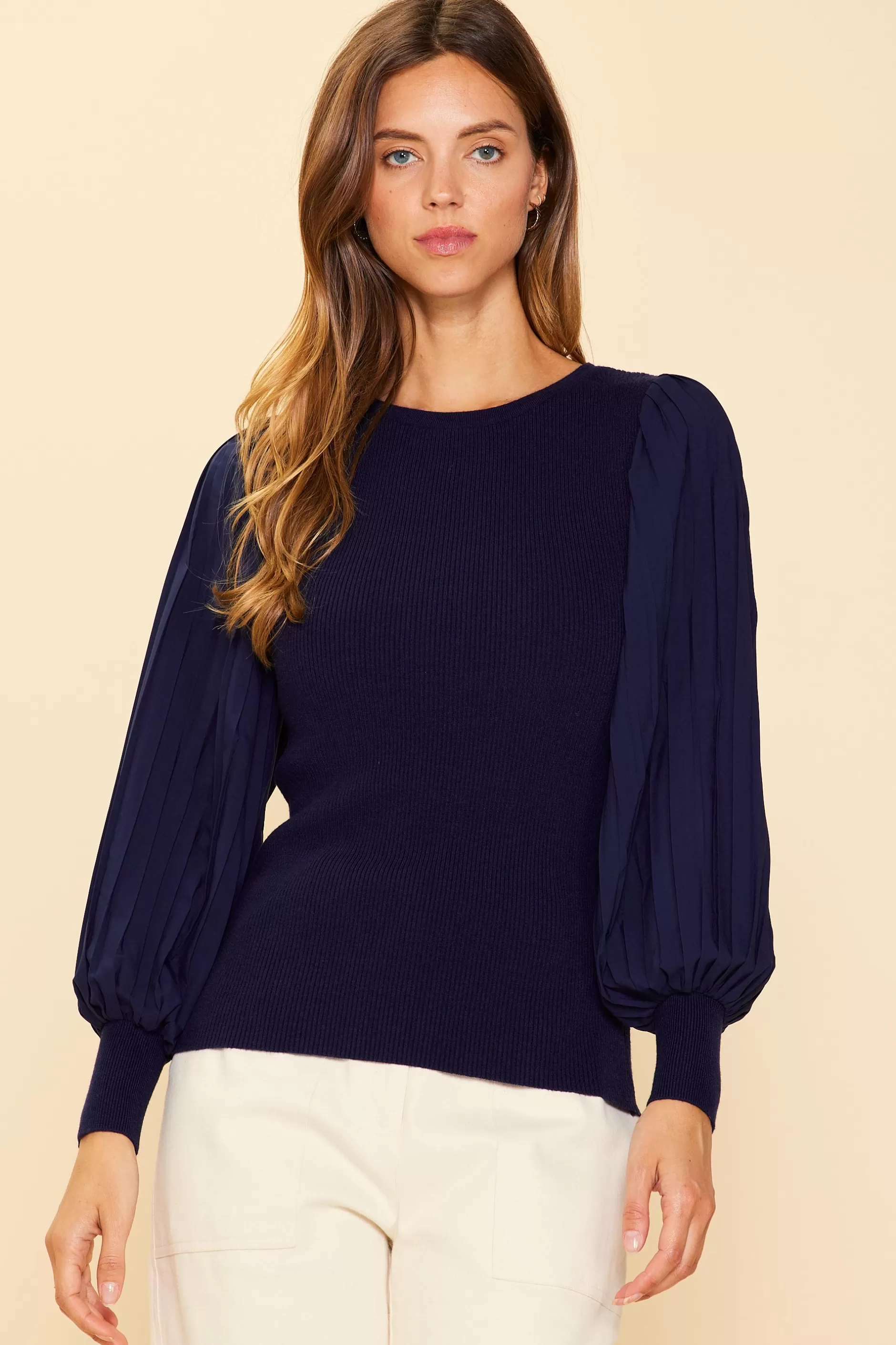 SKIES ARE BLUE Mixed Media Pleated Sleeve Top