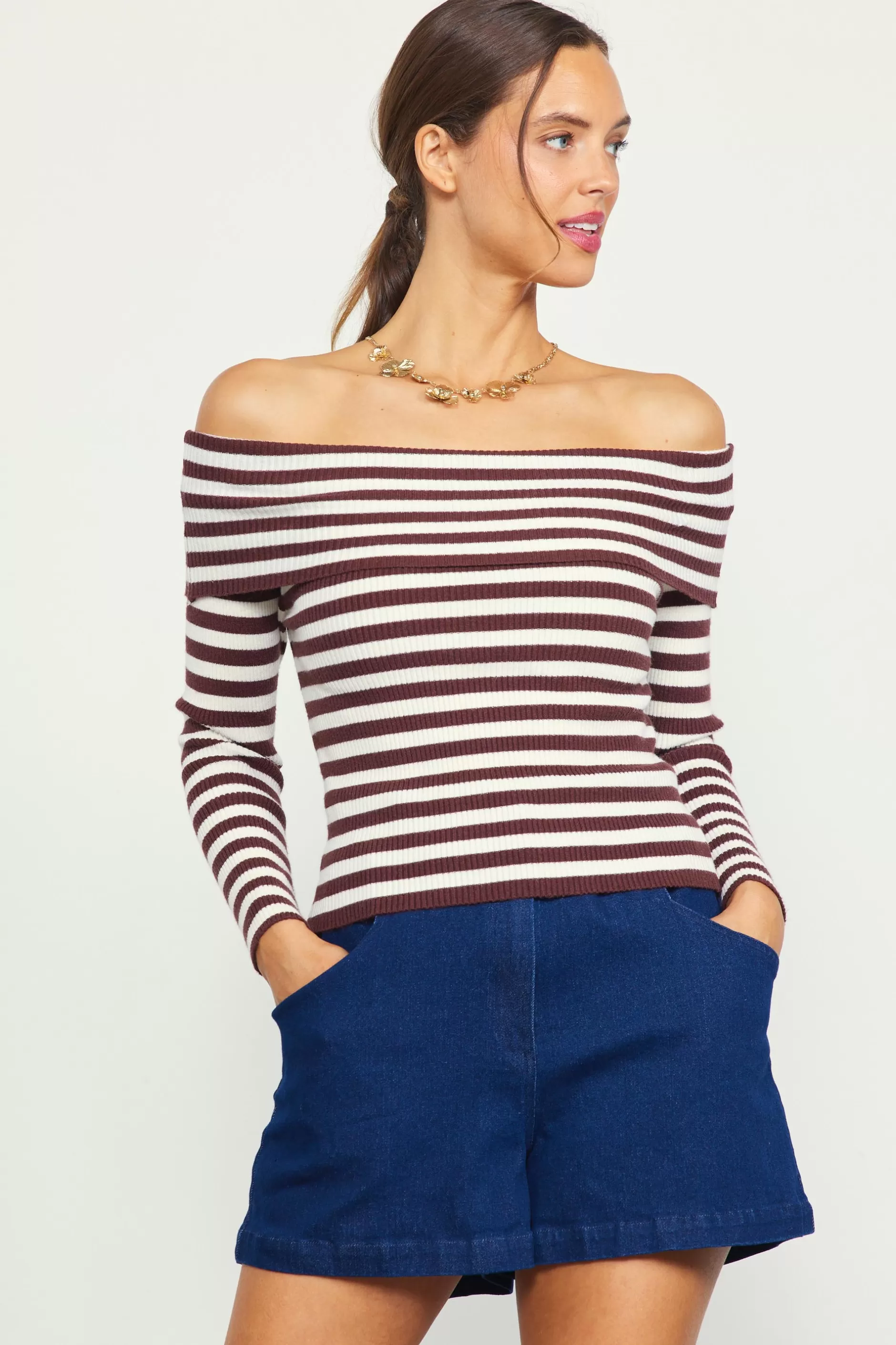 SKIES ARE BLUE Off Shoulder Stripped Knit Top