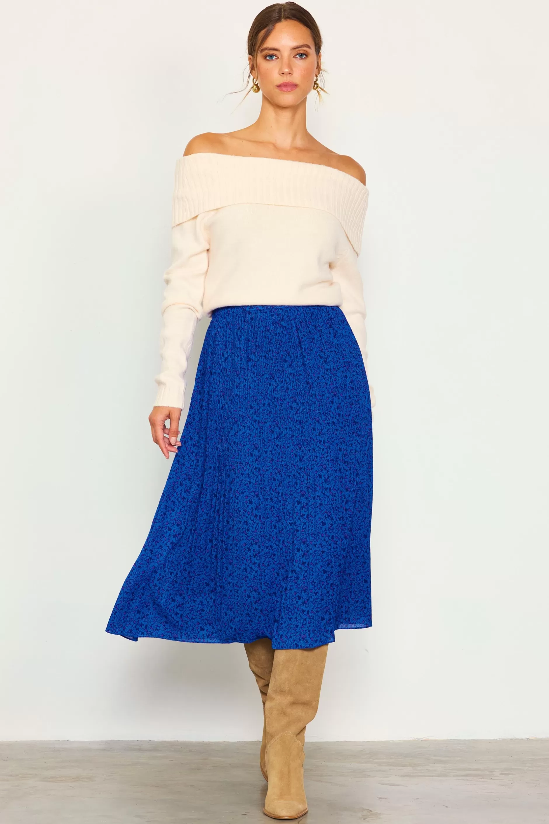 SKIES ARE BLUE Pleated Floral Midi Skirt