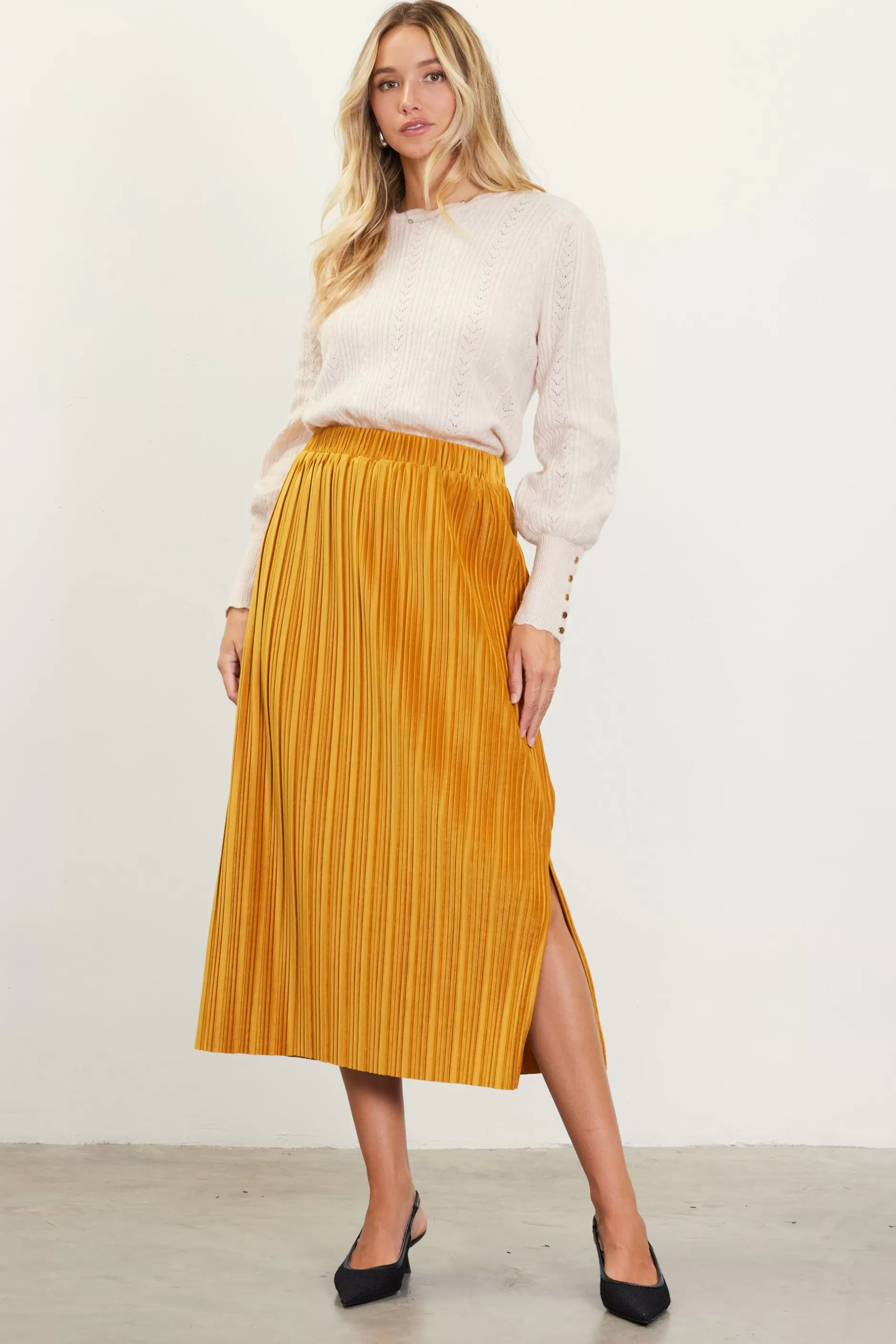 SKIES ARE BLUE Pleated Velvet Midi Skirt