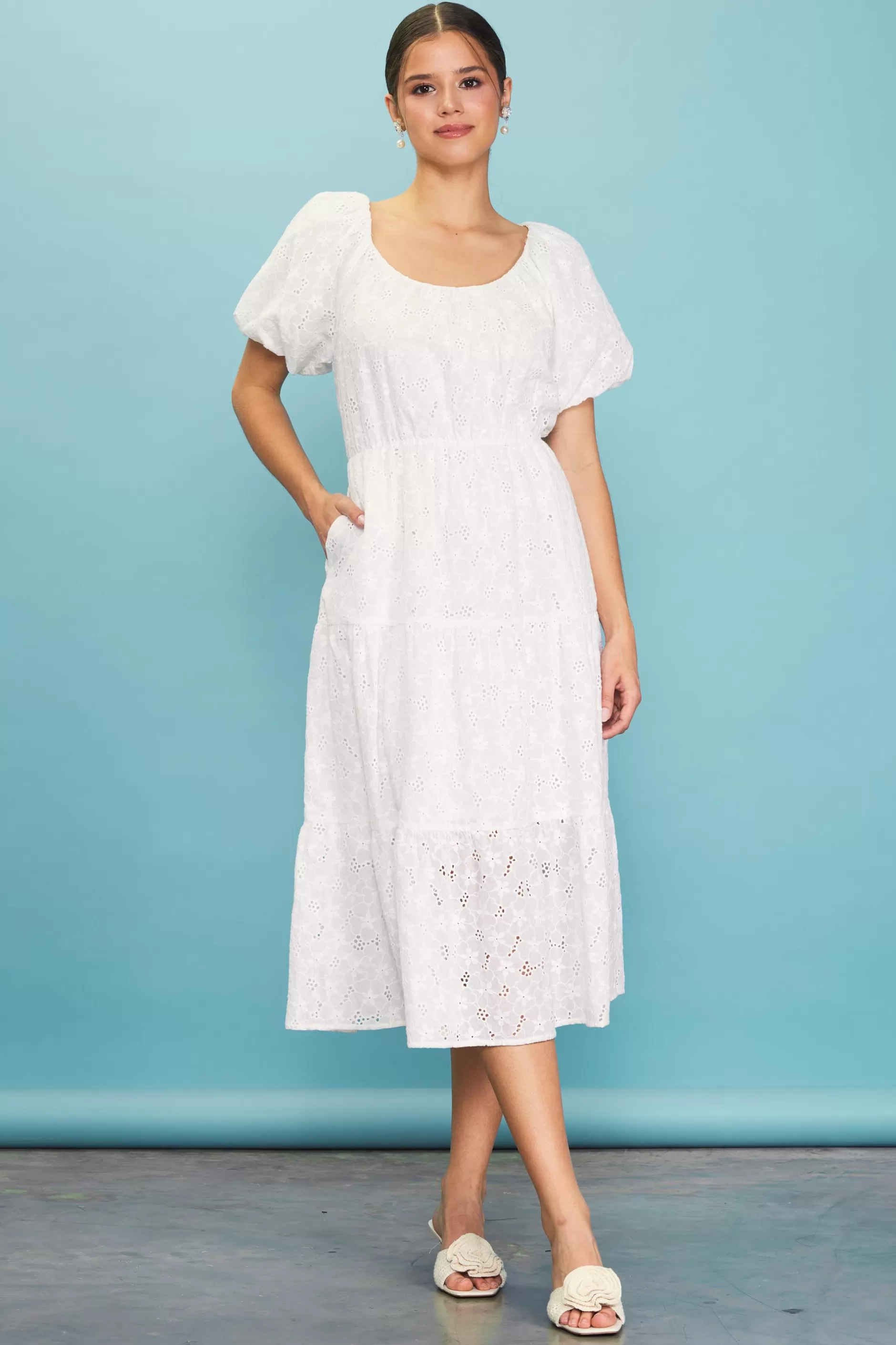 SKIES ARE BLUE Puffed Sleeve Tiered Midi Dress