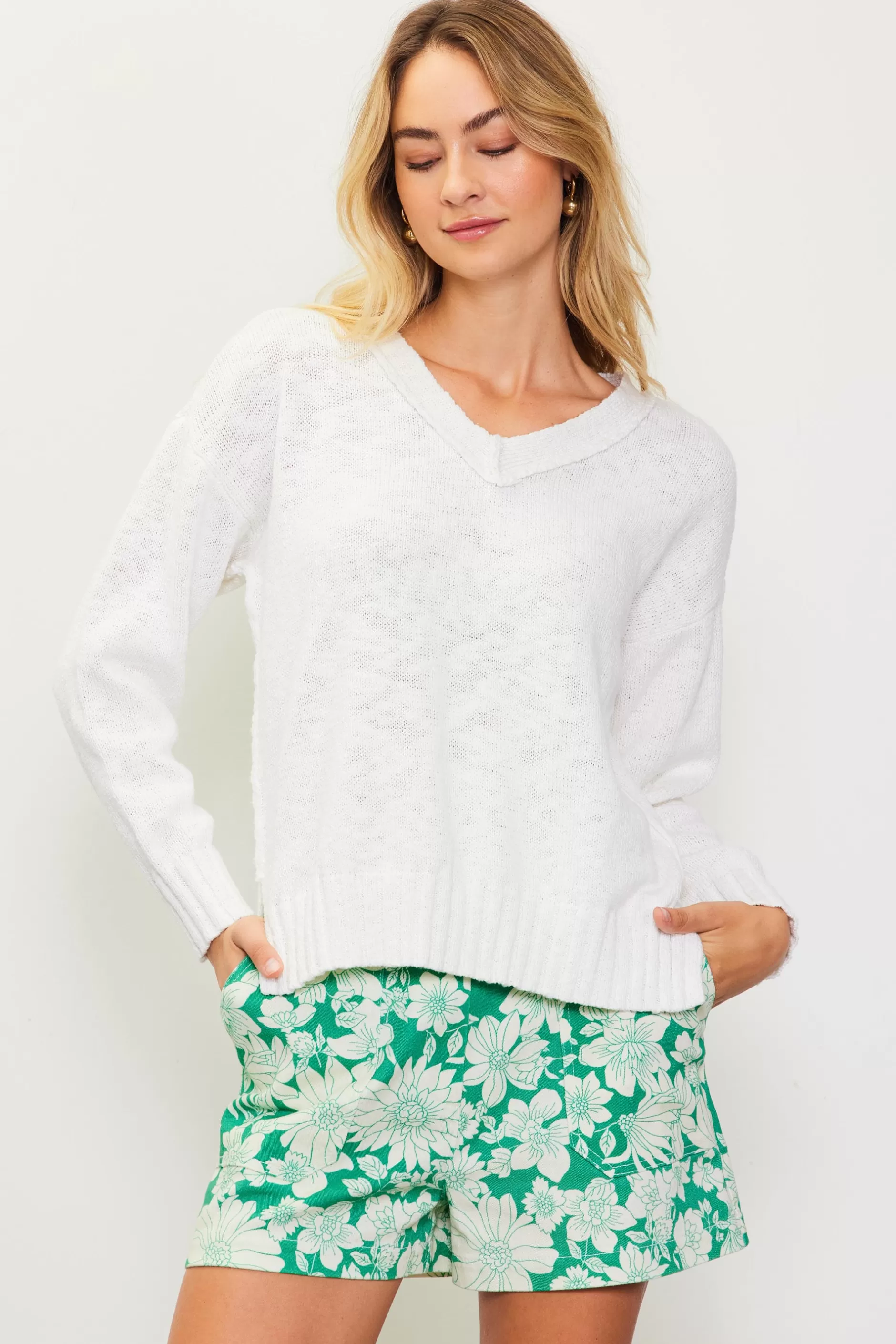 SKIES ARE BLUE Relaxed V Neck Sweater