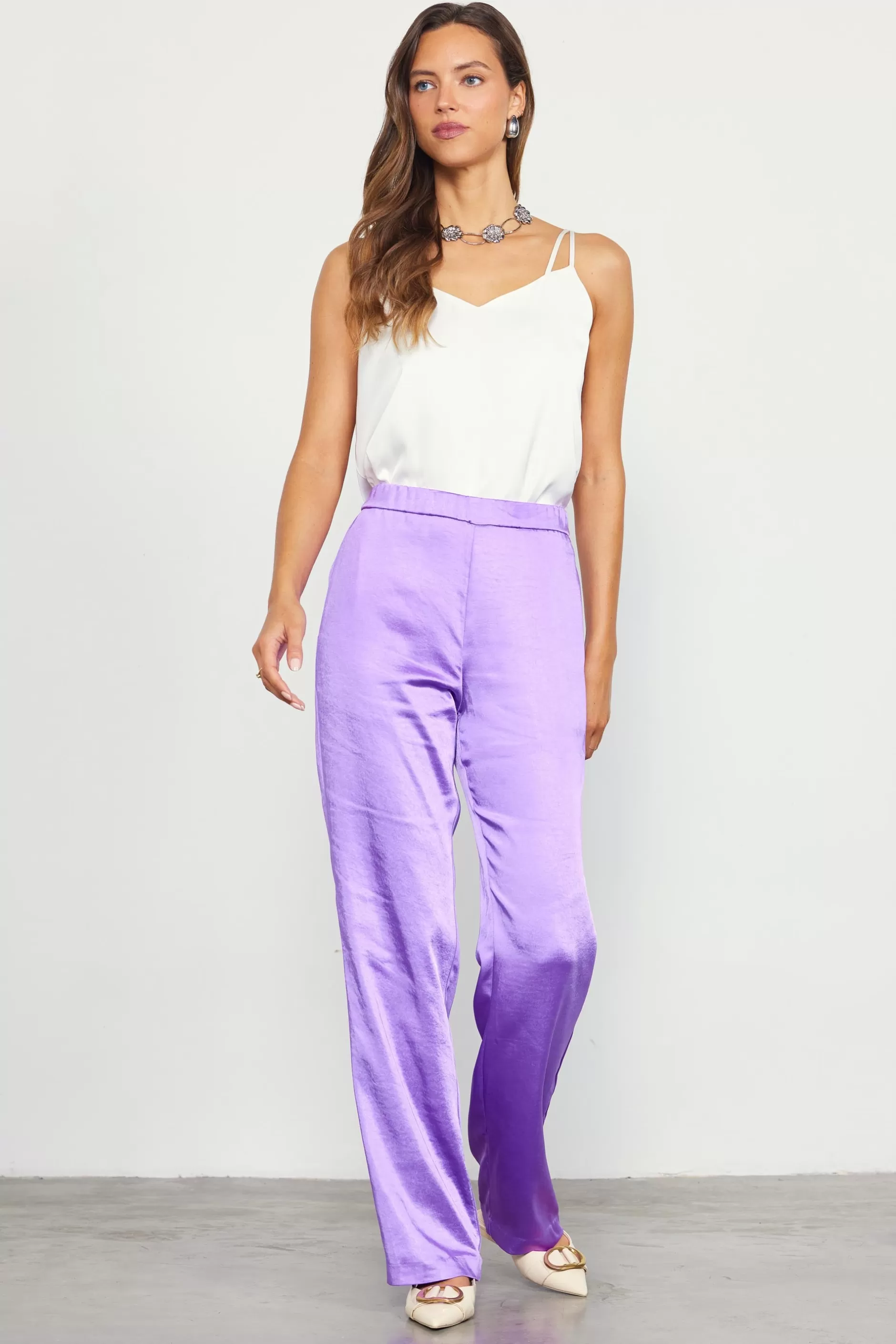 SKIES ARE BLUE Satin Straight Leg Pant