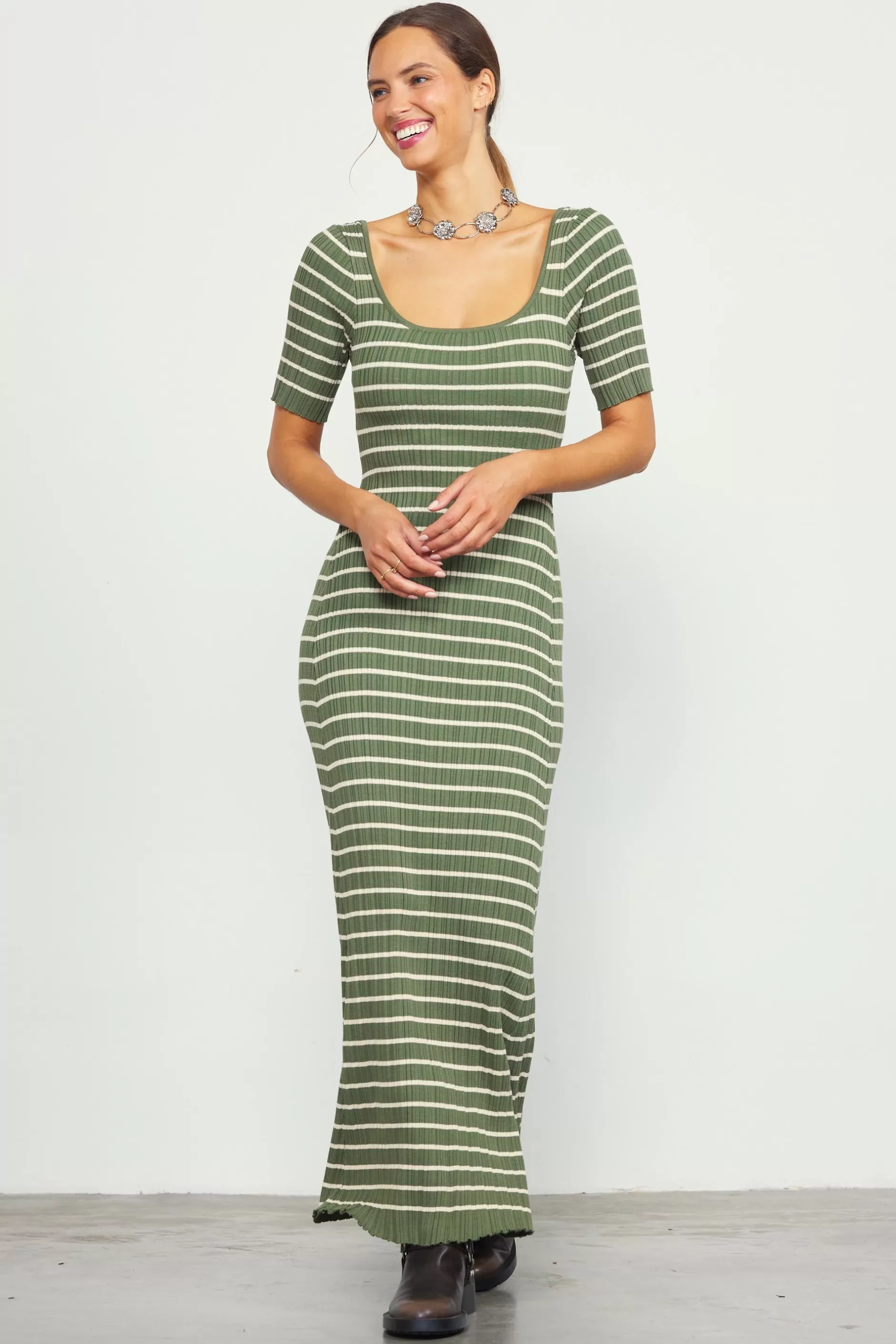 SKIES ARE BLUE Short Sleeve Striped Knit Maxi Dress