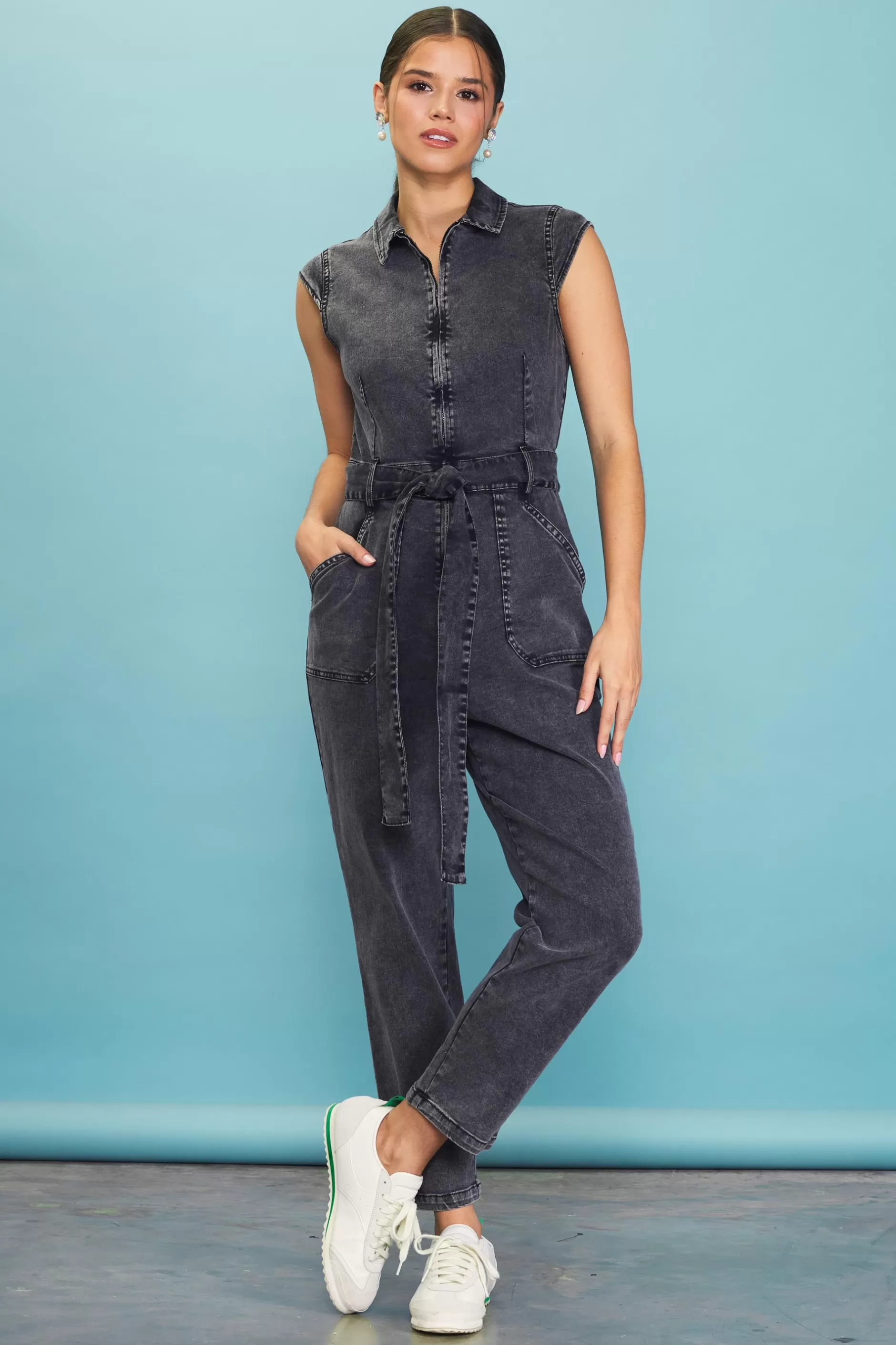 SKIES ARE BLUE Sleeveless Washed Denim Jumpsuit