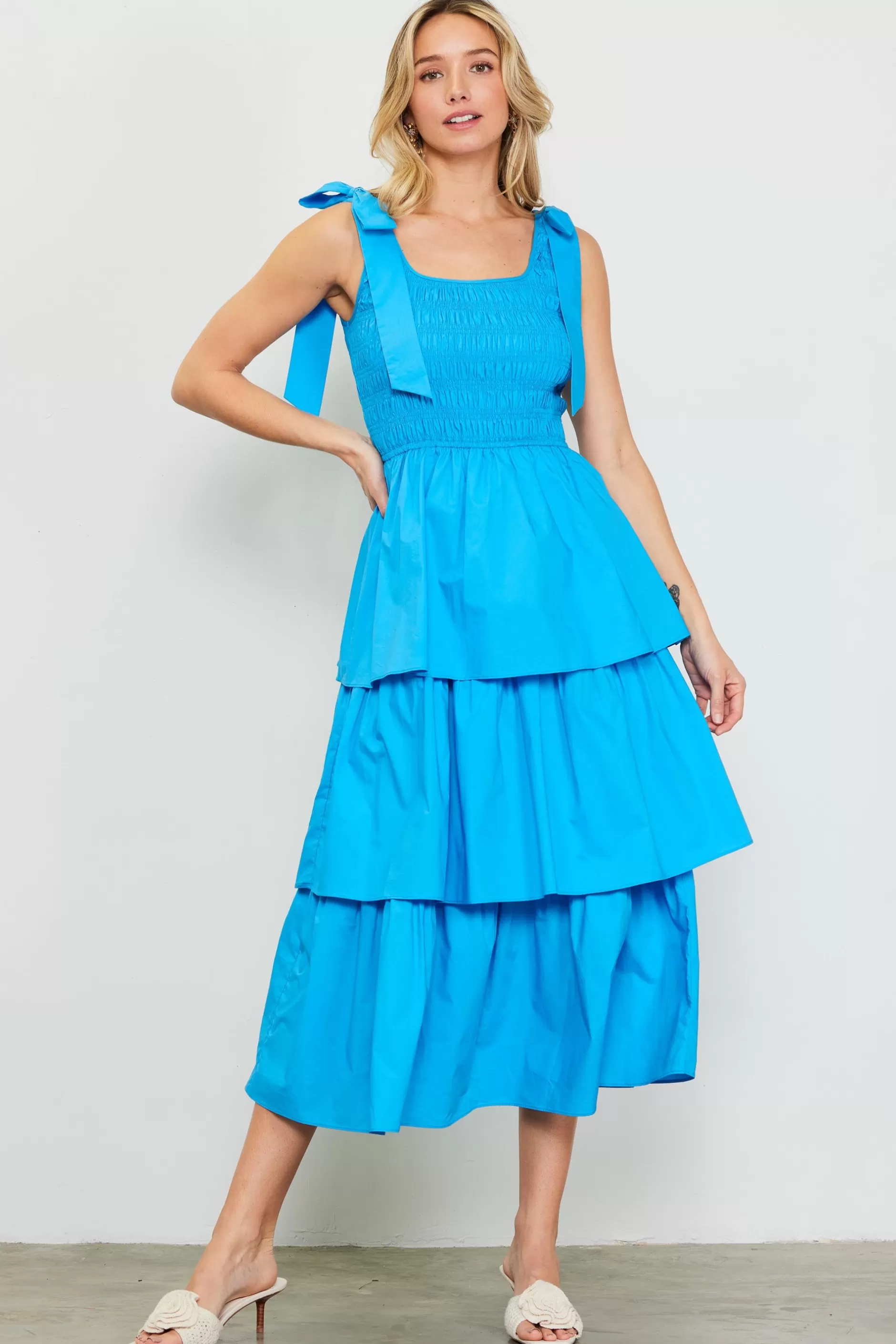 SKIES ARE BLUE Smocked Bodice Ribbon Detail Tiered Midi Dress