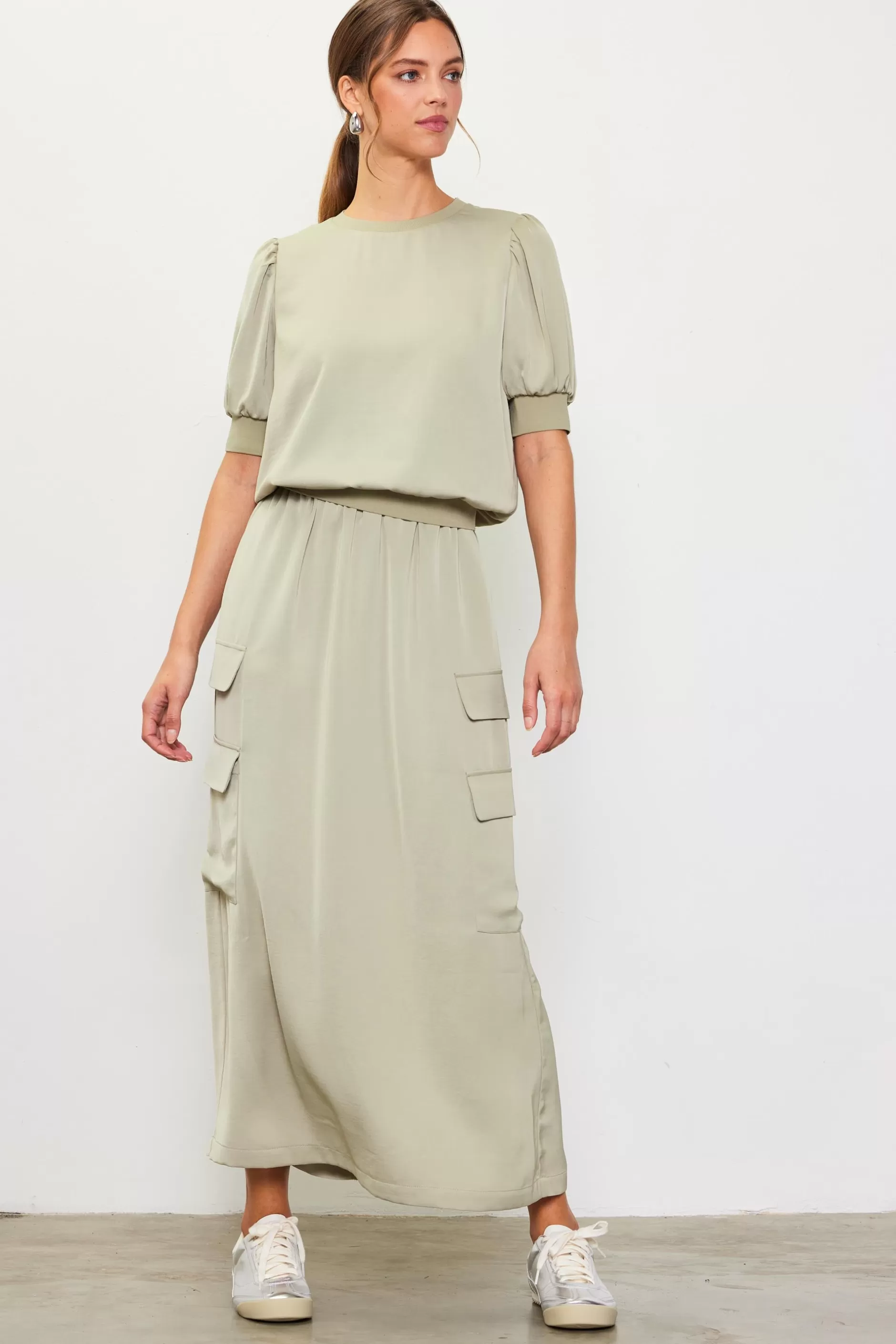 SKIES ARE BLUE Utility Cargo Pocket Midi Skirt