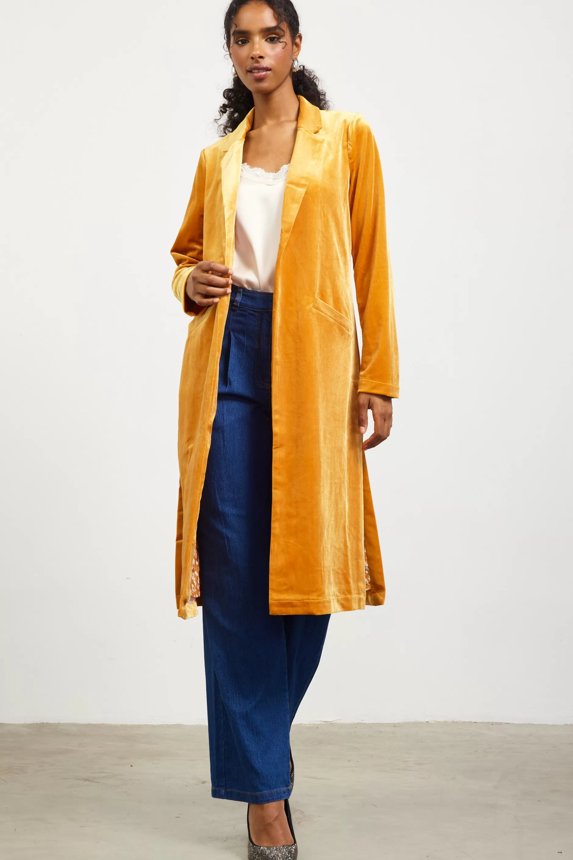 SKIES ARE BLUE Velvet Duster Coat