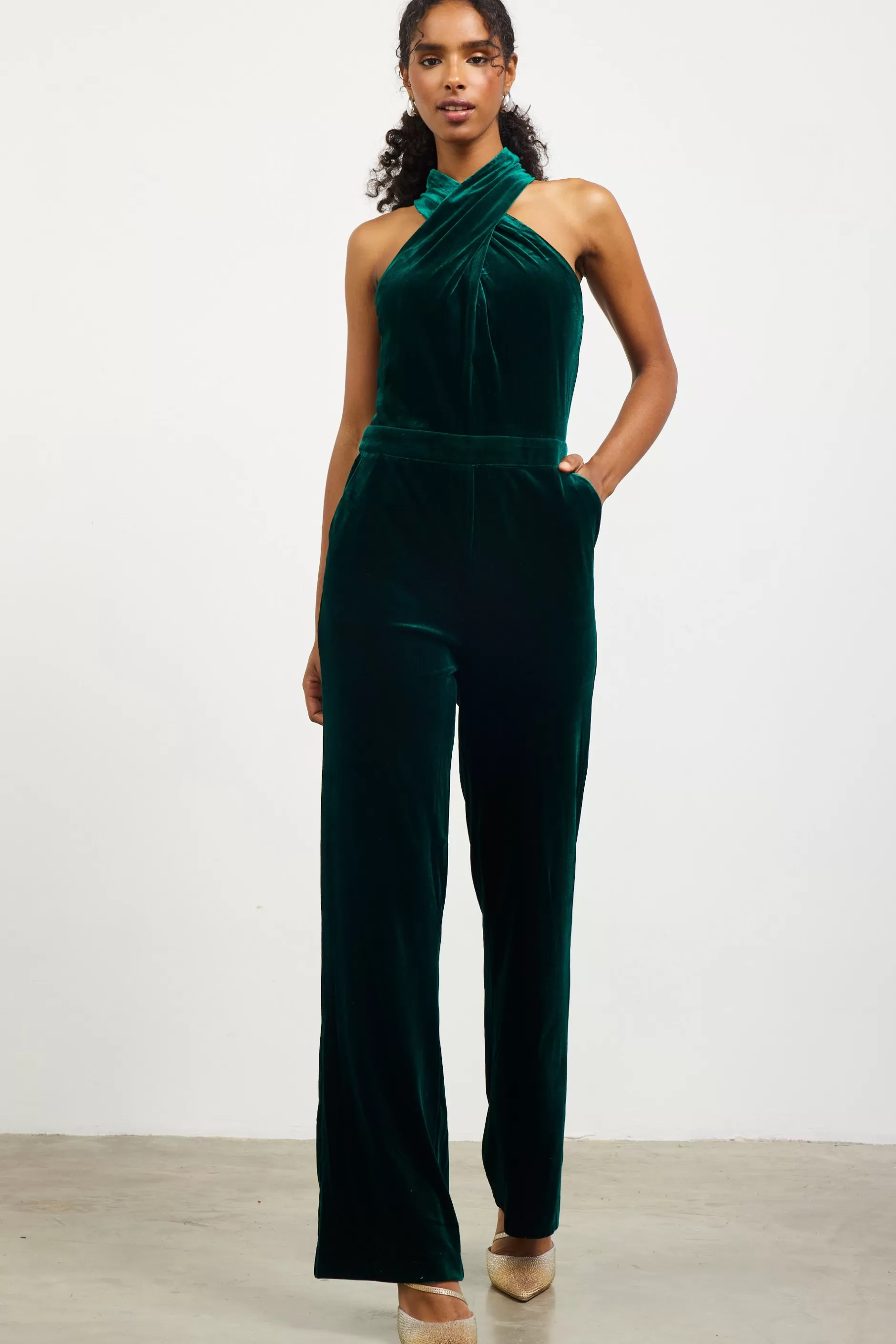 SKIES ARE BLUE Velvet Halter Neck Jumpsuit