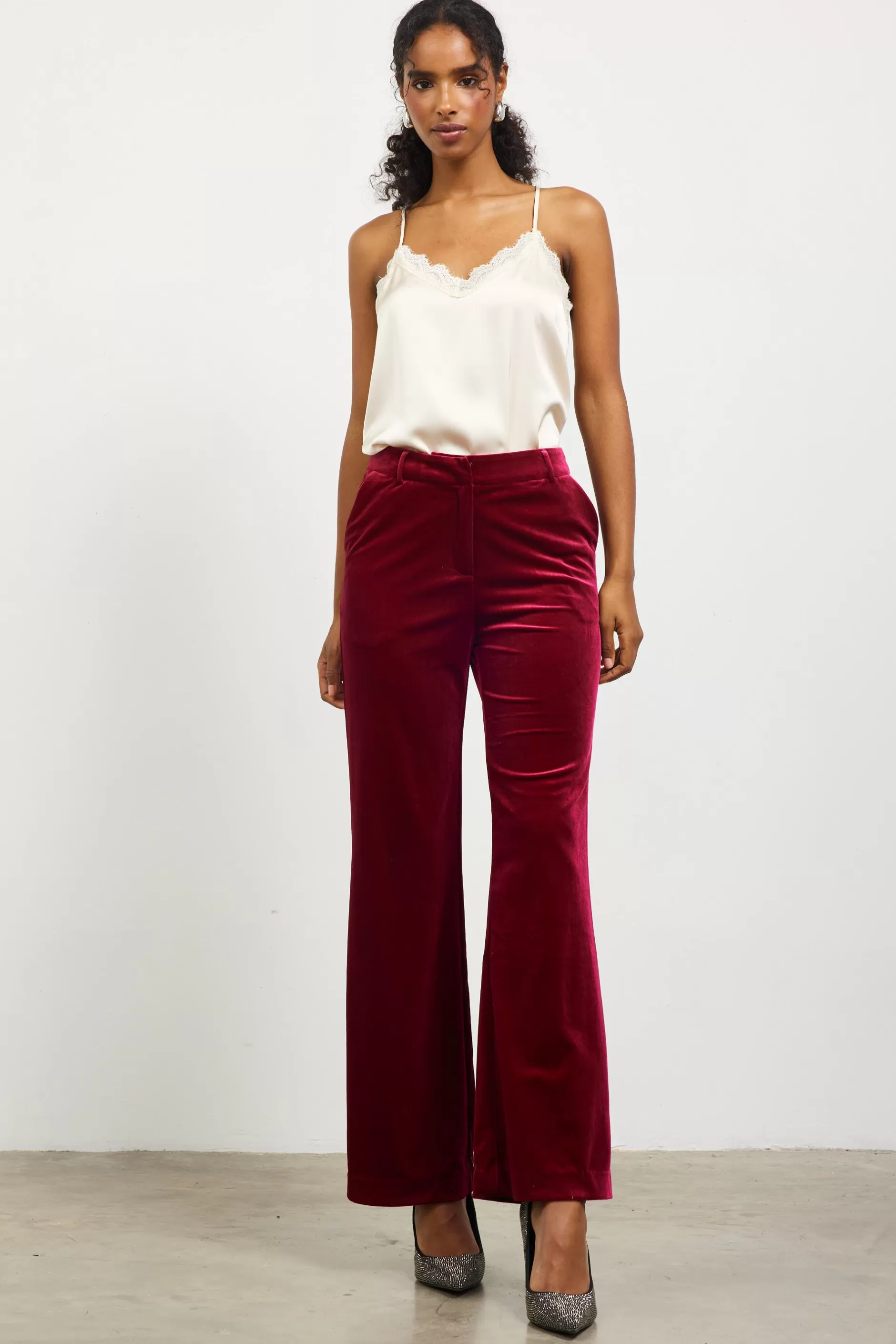 SKIES ARE BLUE Velvet Wide Leg Pants